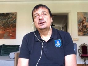 Ergin Ataman: Liglerin yeniden başlayacağından umutluyum