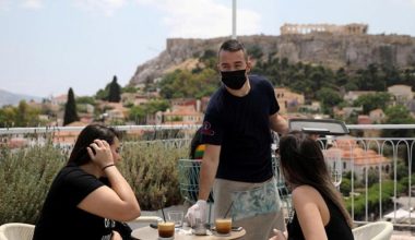 Yunanistan’da vaka patlaması