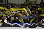 Fenerbahçe taraftarı yönetimi yine istifa davet etti!
