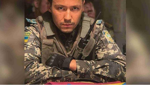 Ukraynalı ünlü aktör Rus bombardımanında hayatını kaybetti