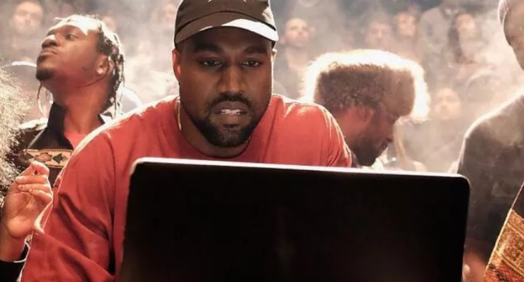 Instagram’dan Kanye West’e ceza
