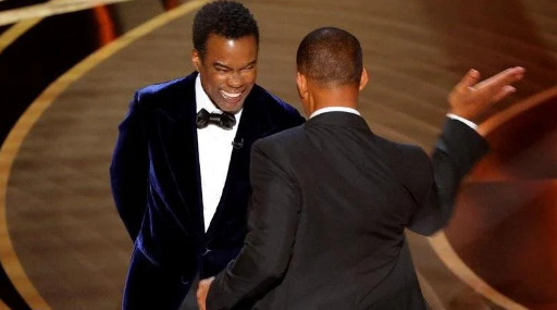 Will Smith’in Oscar’da tokat attığı Chris Rock ilk kez konuştu